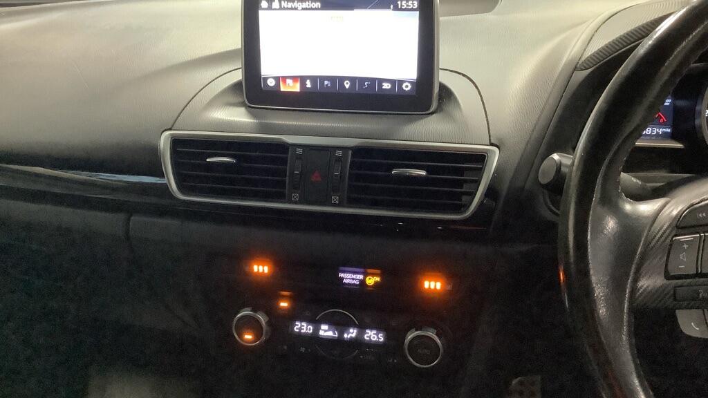 Used Mazda Mazda3 2015 for sale - 76765237: Photo 10