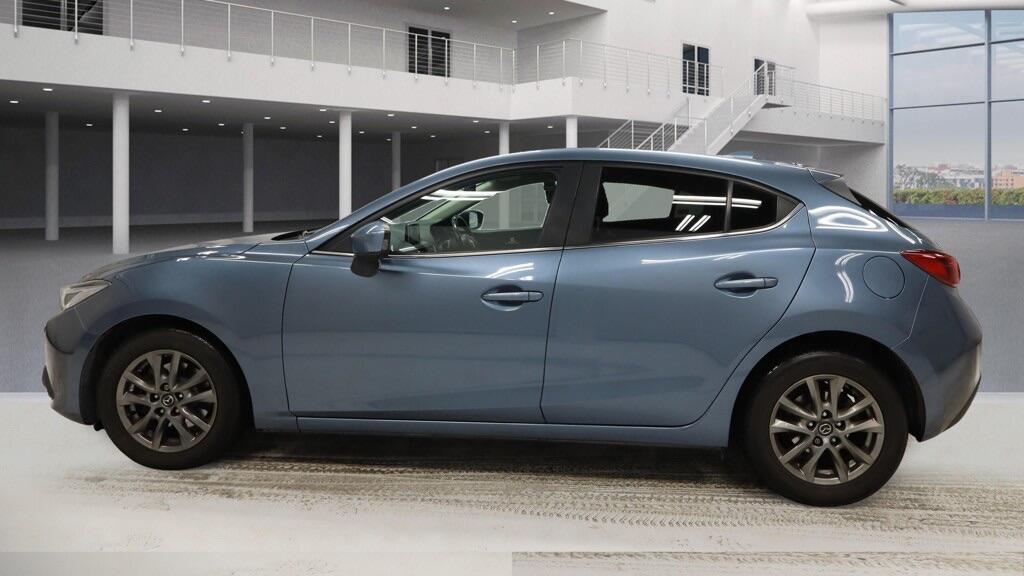 Used Mazda Mazda3 2015 for sale - 76765237: Photo 6