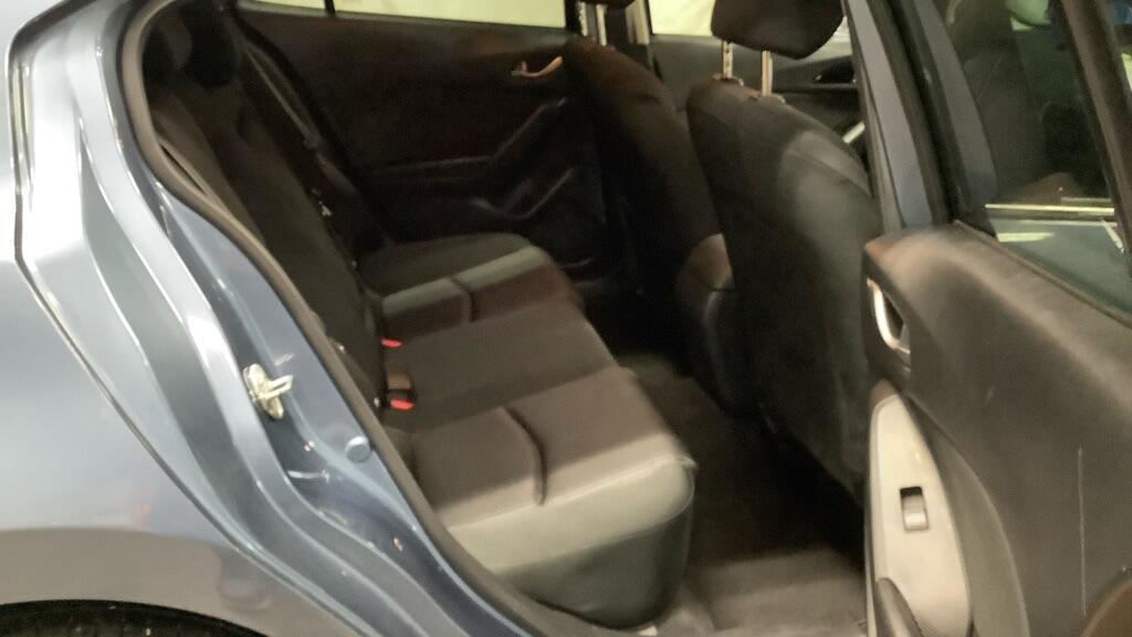 Used Mazda Mazda3 2015 for sale - 76765237: Photo 8