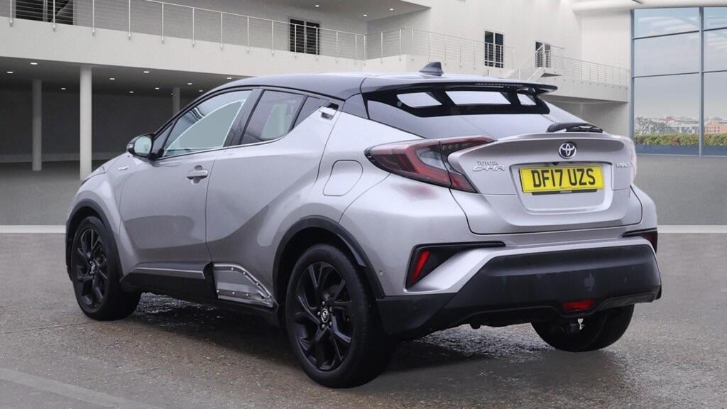 Used Toyota C-HR 2017 for sale - 76326409: Photo 4