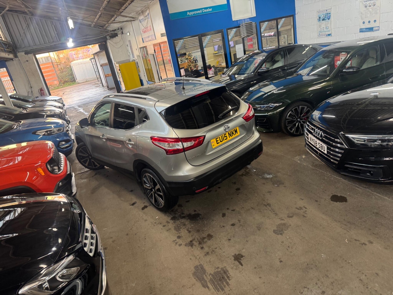 Used Nissan Qashqai for sale - 77017023: Photo 18