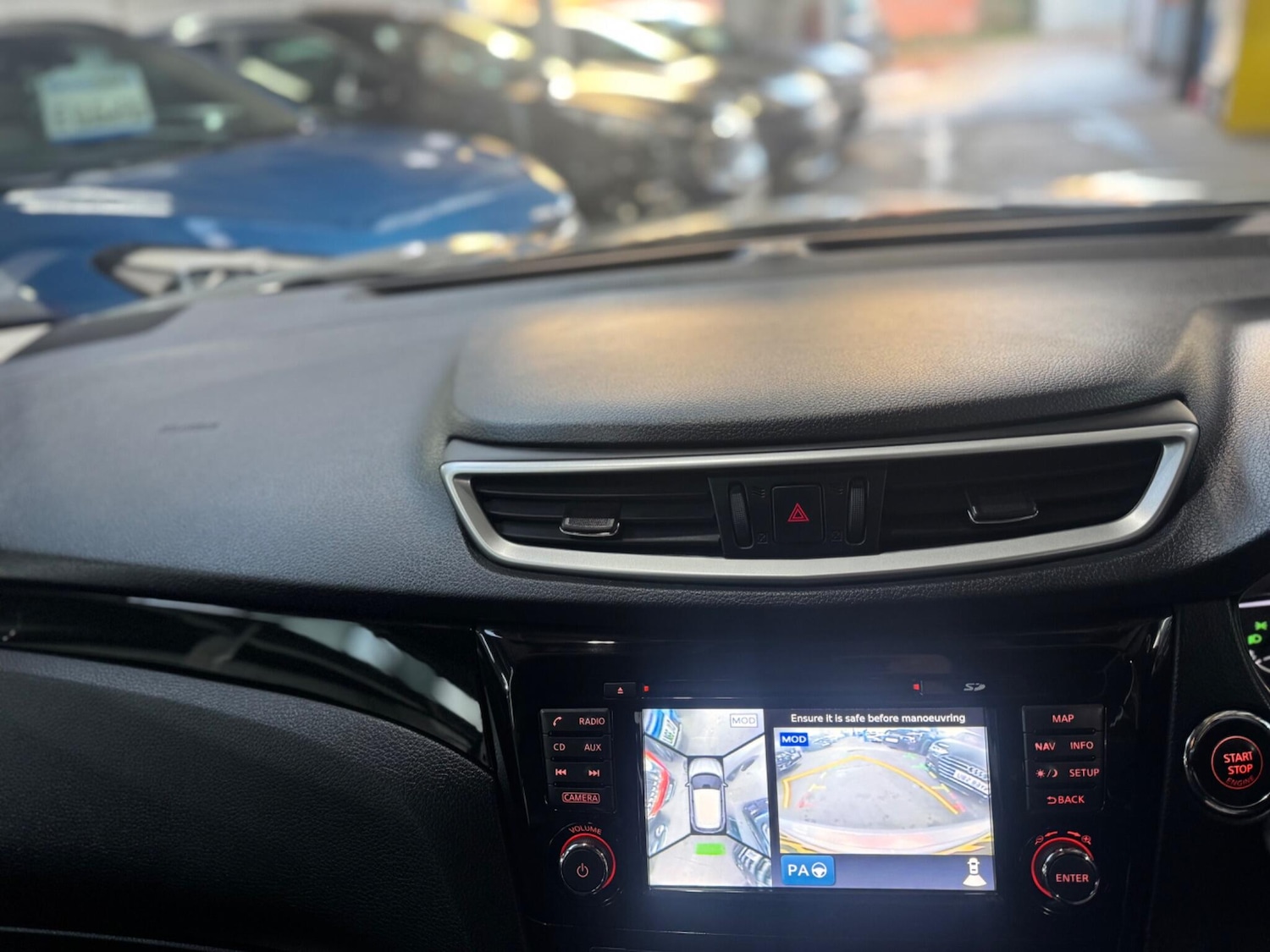 Used Nissan Qashqai for sale - 77017023: Photo 23