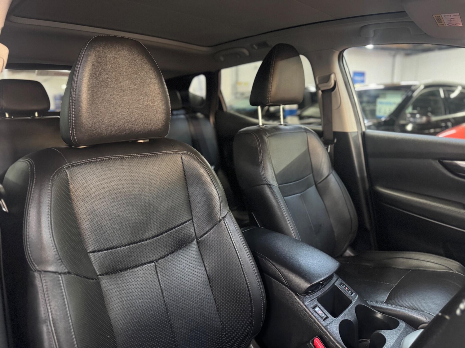 Used Nissan Qashqai for sale - 77017023: Photo 30