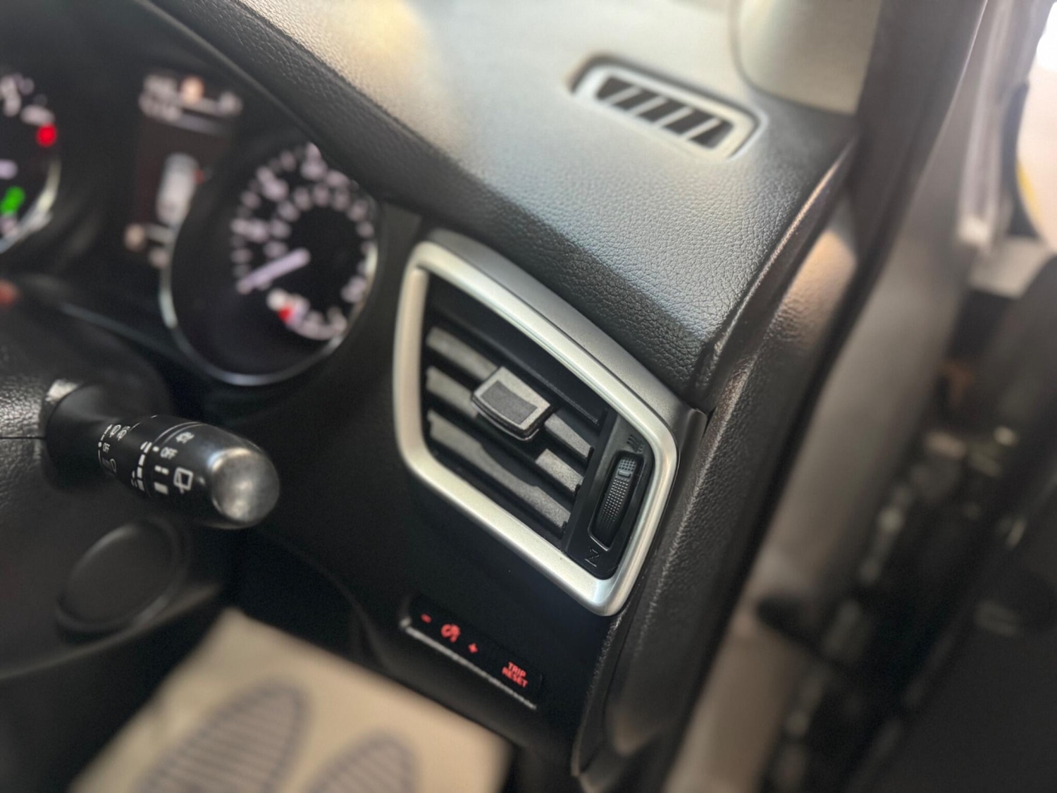 Used Nissan Qashqai for sale - 77017023: Photo 43