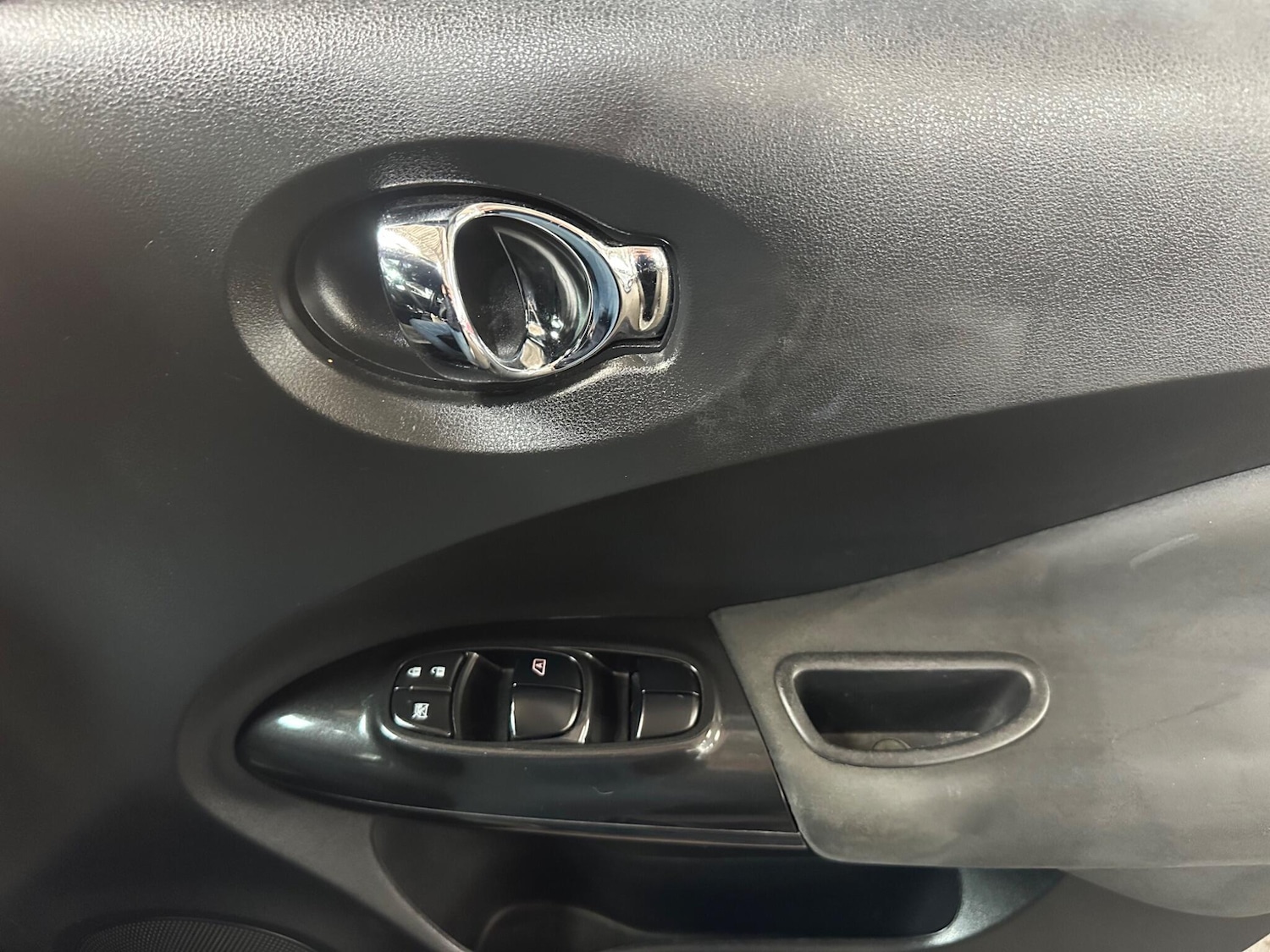 Used Nissan Juke 2016 for sale - 77892529: Photo 32