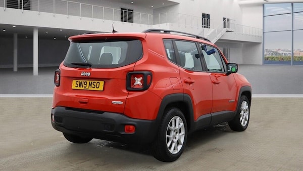 Used Jeep Renegade 2019 for sale - 76326819: Photo 4