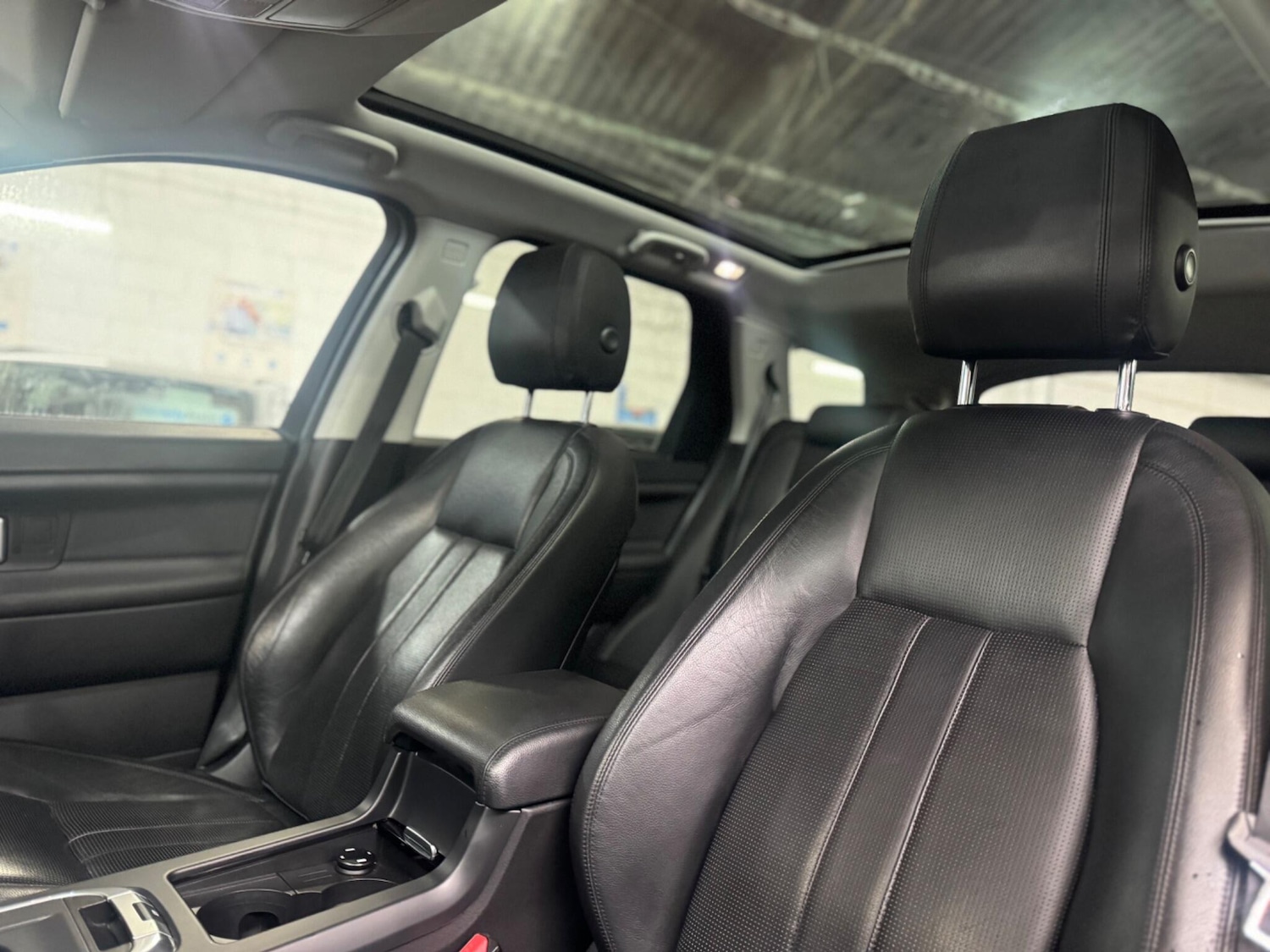 Used Land Rover Discovery Sport for sale - 77783740: Photo 28