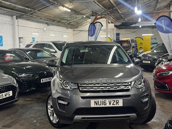 Used Land Rover Discovery Sport 2016 for sale - 77783740: Photo