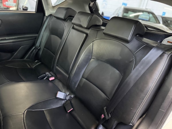 Used Nissan Qashqai 2011 for sale - 74679953: Photo 27