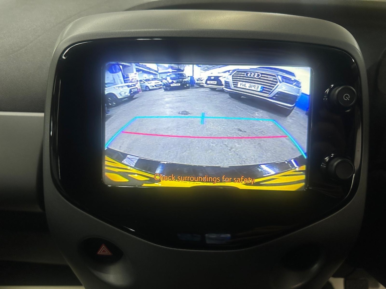 Used Toyota AYGO 2018 for sale - 76084377: Photo 14