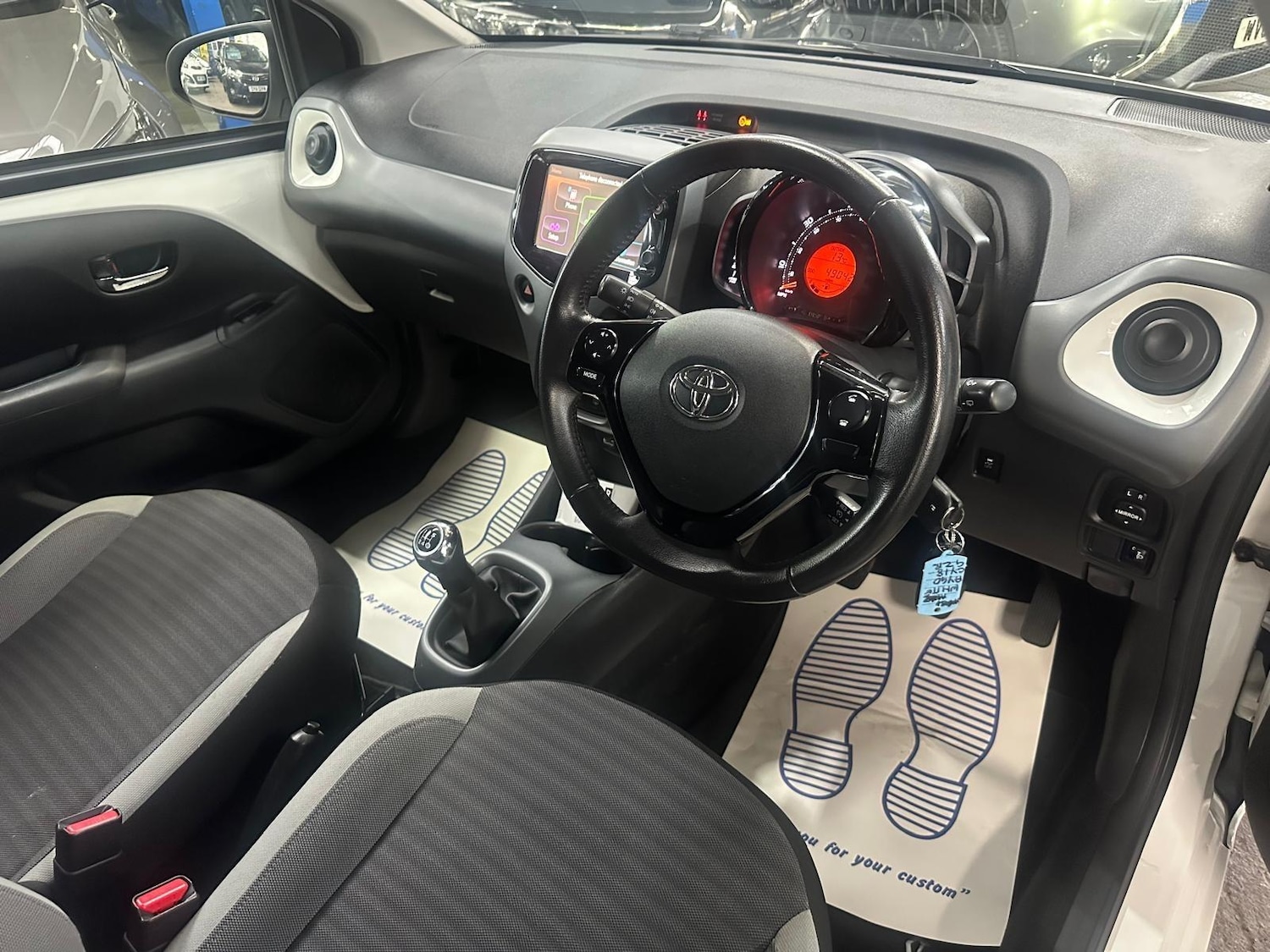 Used Toyota AYGO 2018 for sale - 76084377: Photo 17