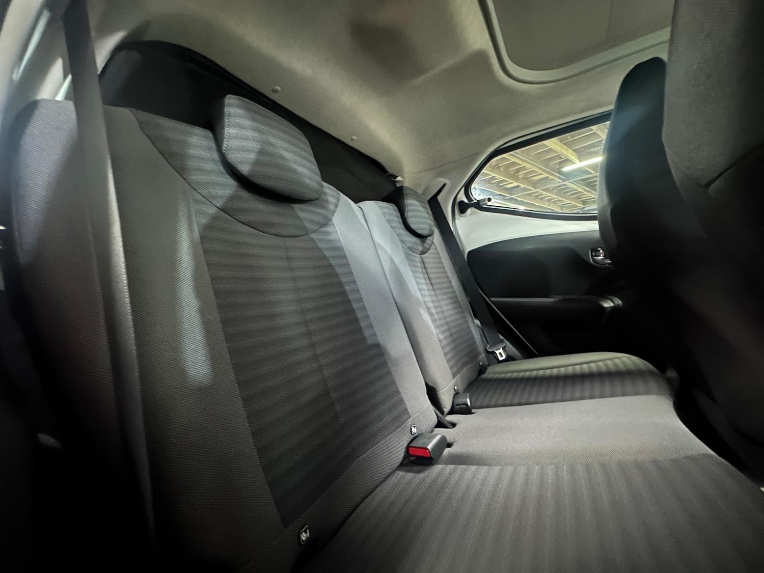 Used Toyota AYGO 2018 for sale - 76084377: Photo 22