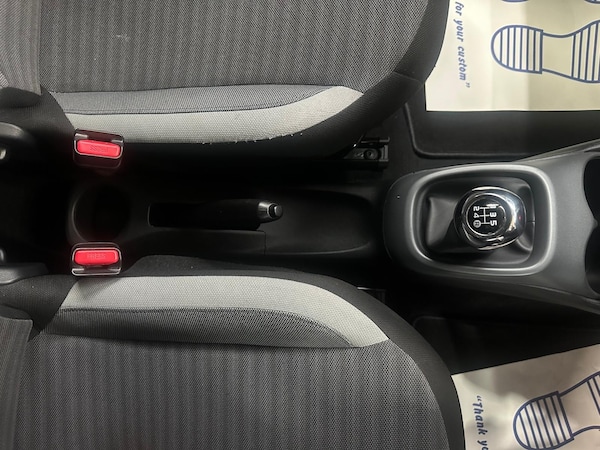Used Toyota AYGO 2018 for sale - 76084377: Photo 25
