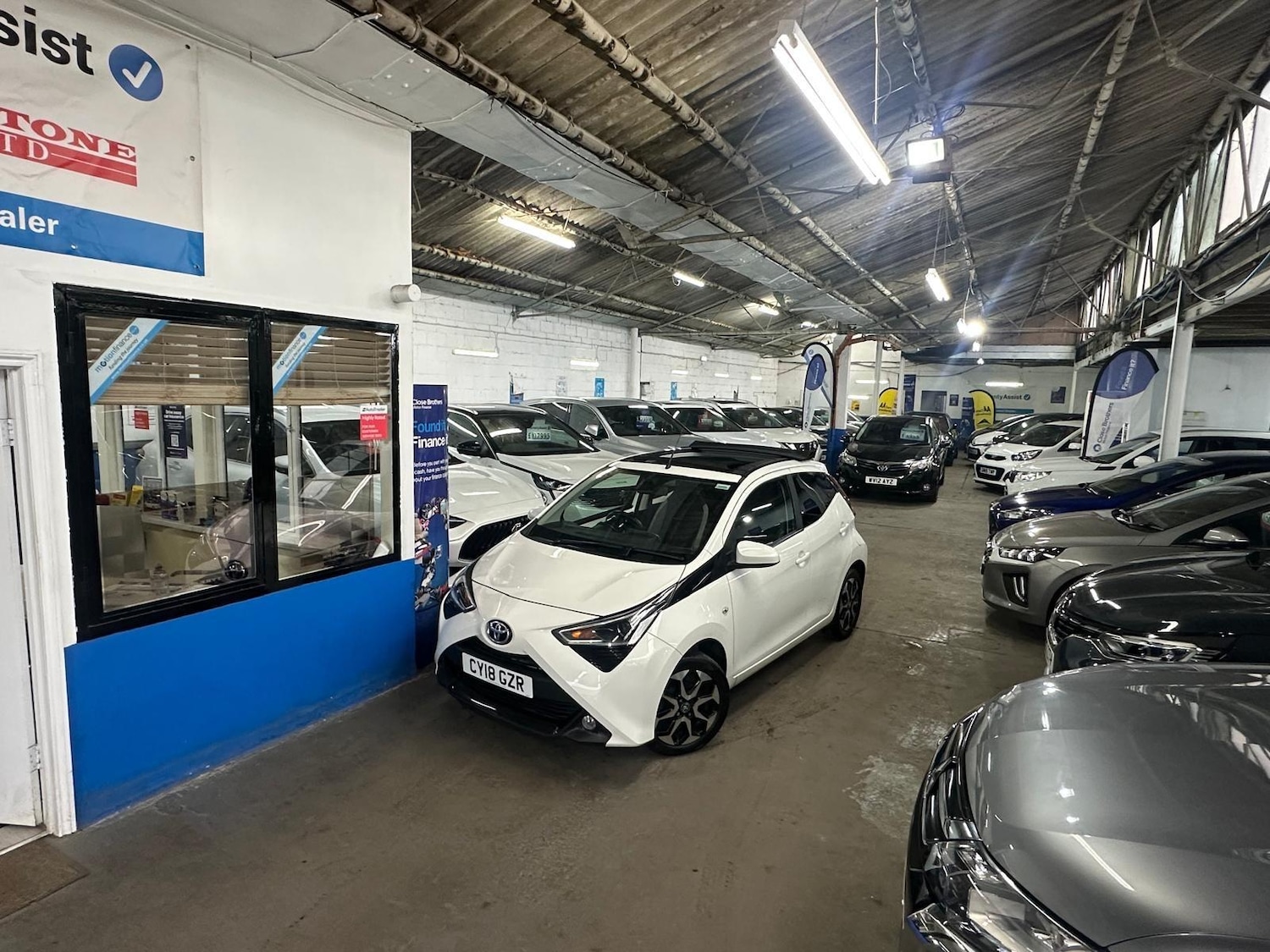 Used Toyota AYGO 2018 for sale - 76084377: Photo 8