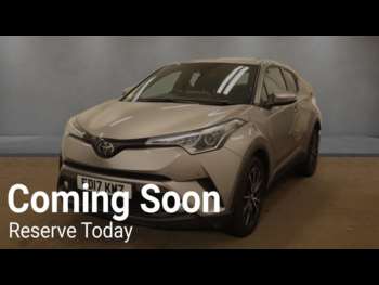Used Toyota C-HR 2017 for sale - 74654200: Photo