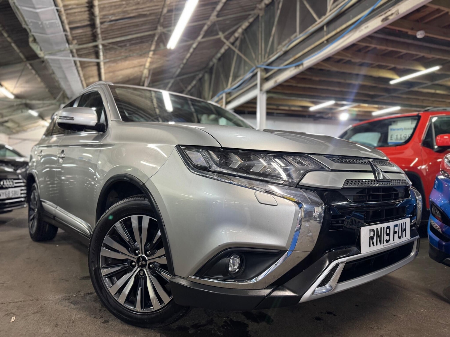 Used Mitsubishi Outlander 2019 for sale - 76965654: Photo 11