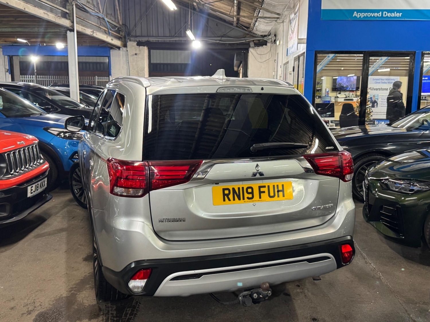 Used Mitsubishi Outlander 2019 for sale - 76965654: Photo 26