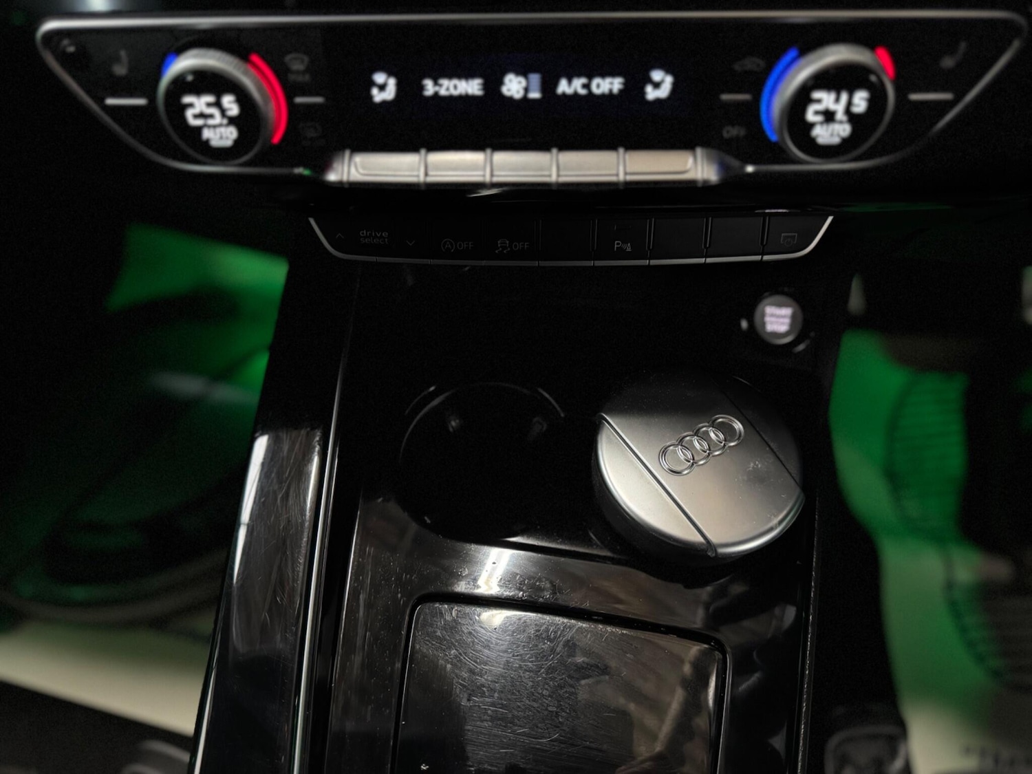 Used Audi A4 2020 for sale - 77537961: Photo 39