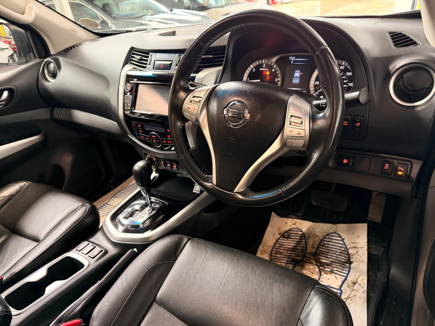 Used Nissan Navara 2016 for sale - 77550273: Photo 12