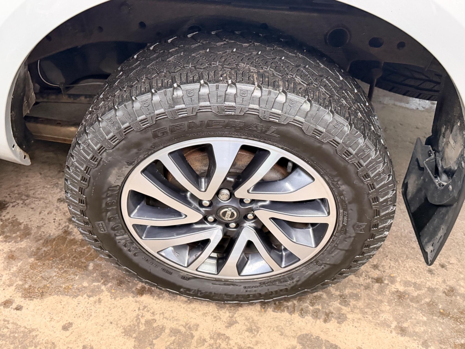 Used Nissan Navara 2016 for sale - 77550273: Photo 35