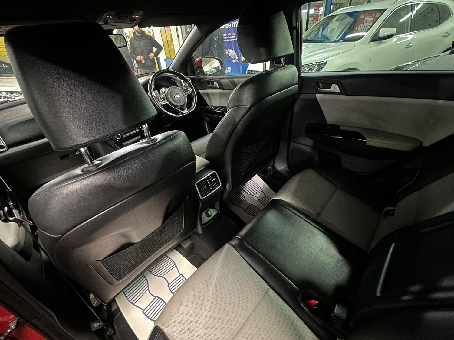 Used Kia Sportage 2018 for sale - 76326056: Photo 20