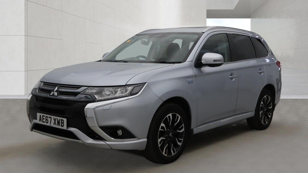 Used Mitsubishi Outlander 2017 for sale - 78157533: Photo 8