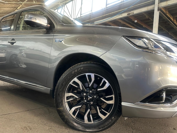 Used Mitsubishi Outlander 2017 for sale - 76295189: Photo 12