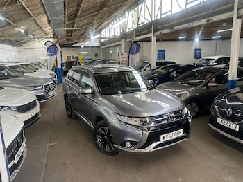 2017 (67) - 2.0h 12kWh 4h SUV 5dr Petrol Plug-in Hybrid CVT 4WD Euro 6 (s/s) (200 ps)