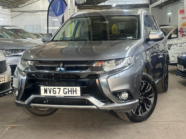Used Mitsubishi Outlander 2017 for sale - 76295189: Photo 4