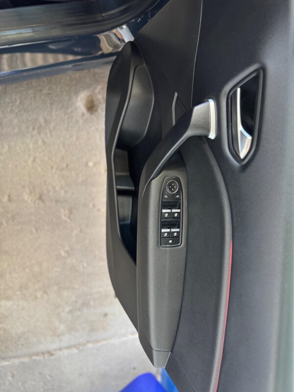 Used Renault Captur 2022 for sale - 75139243: Photo 46