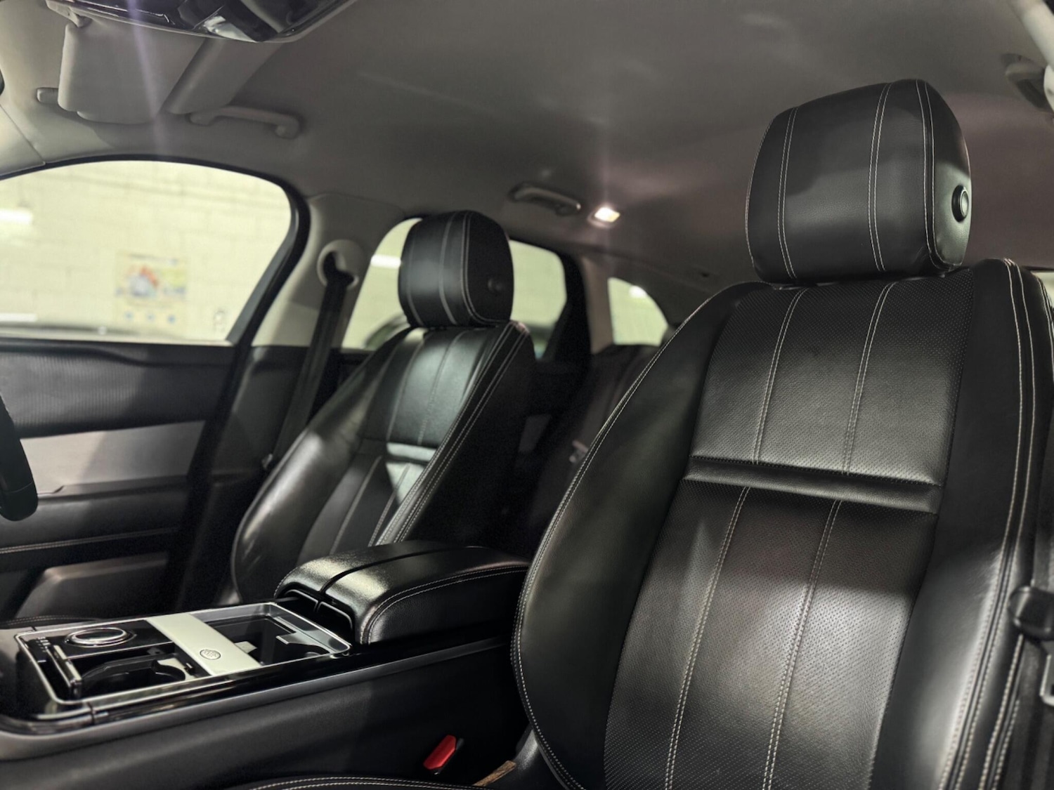 Used Land Rover Range Rover Velar 2018 for sale - 76538664: Photo 31