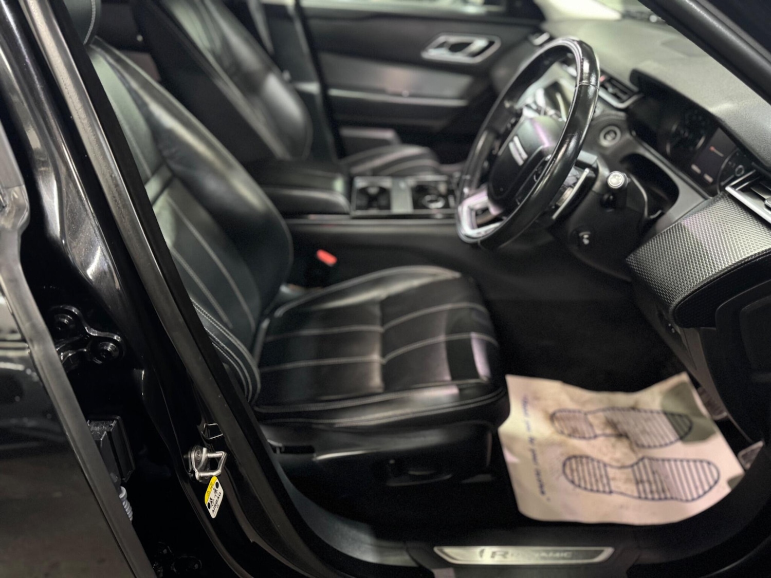 Used Land Rover Range Rover Velar 2018 for sale - 76538664: Photo 35