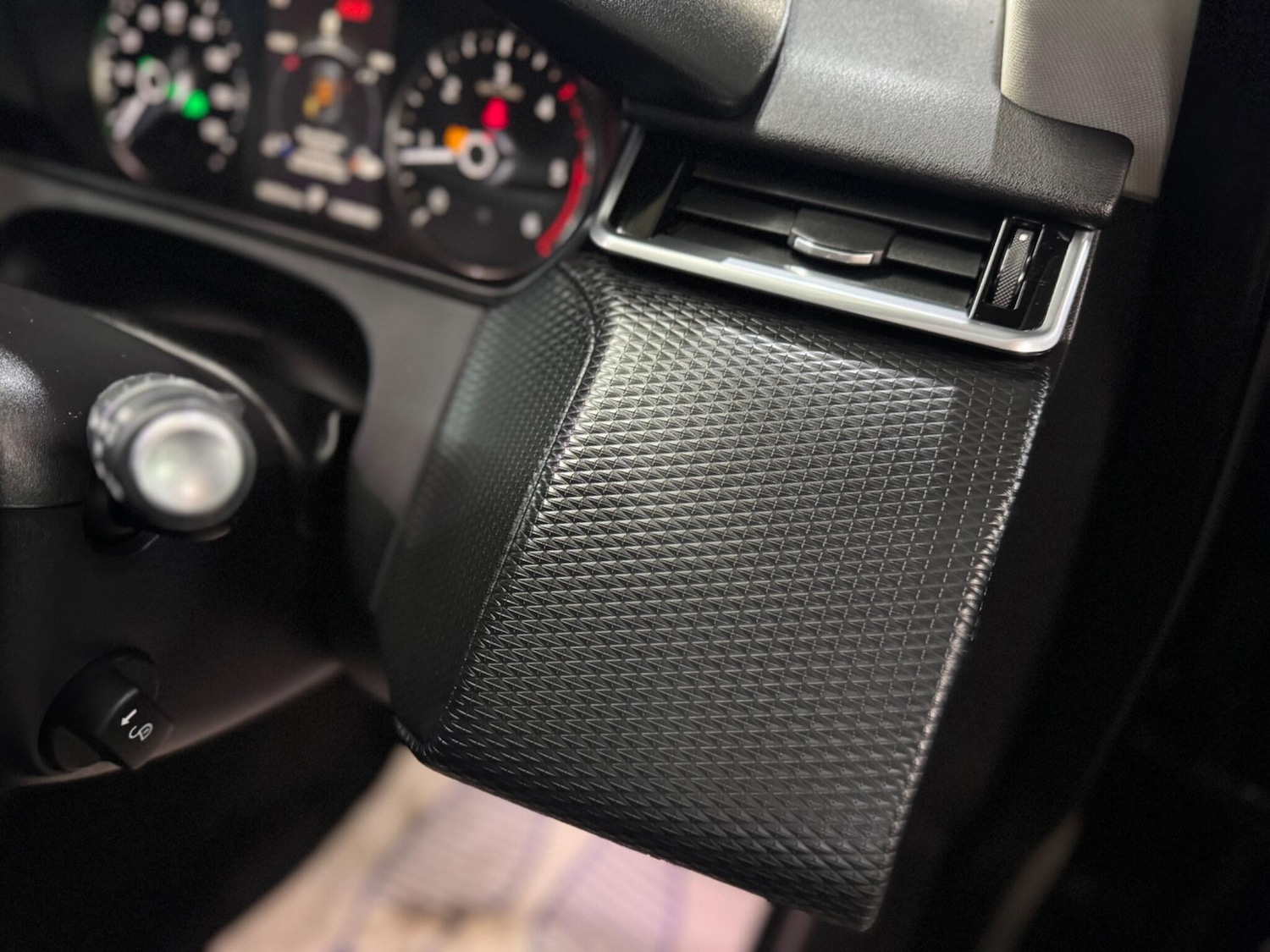 Used Land Rover Range Rover Velar 2018 for sale - 76538664: Photo 46