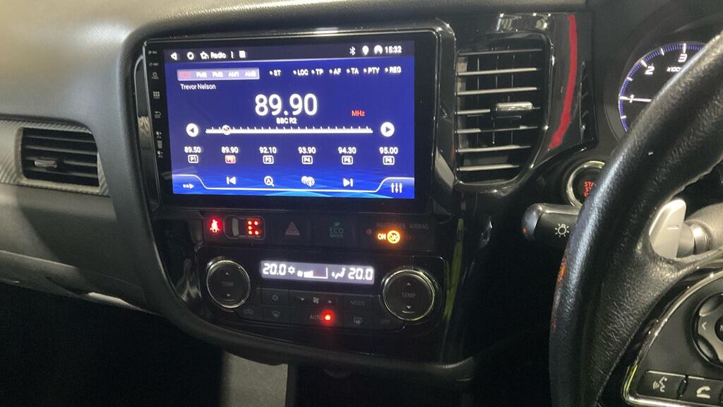 Used Mitsubishi Outlander 2016 for sale - 77598000: Photo 16