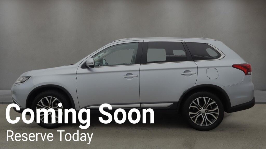 Used Mitsubishi Outlander 2016 for sale - 77598000: Photo 6