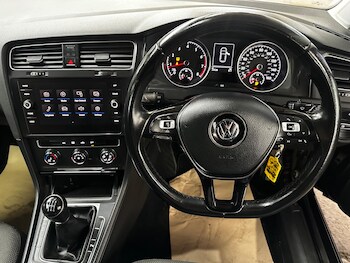 Used Volkswagen Golf 2018 for sale - 78260734: Photo