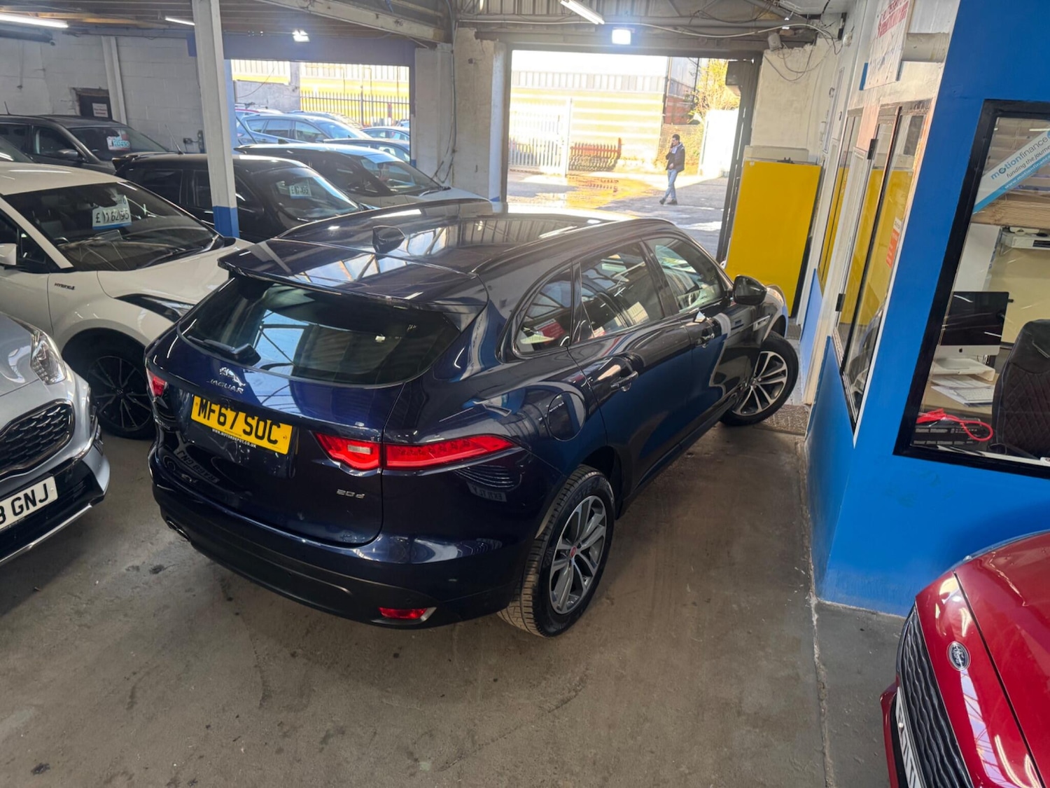 Used Jaguar F-Pace 2017 for sale - 77977612: Photo 16