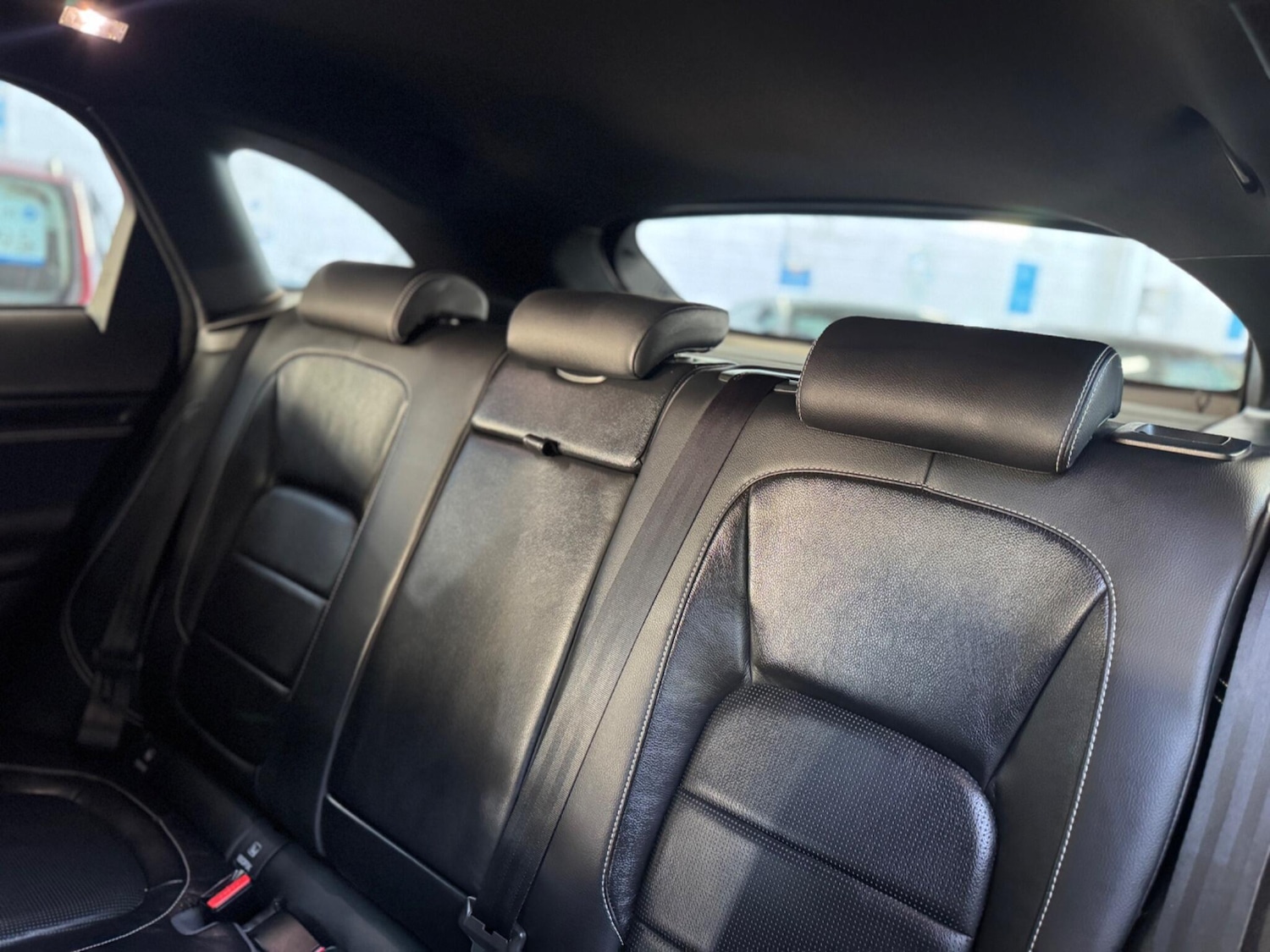 Used Jaguar F-Pace 2017 for sale - 77977612: Photo 32