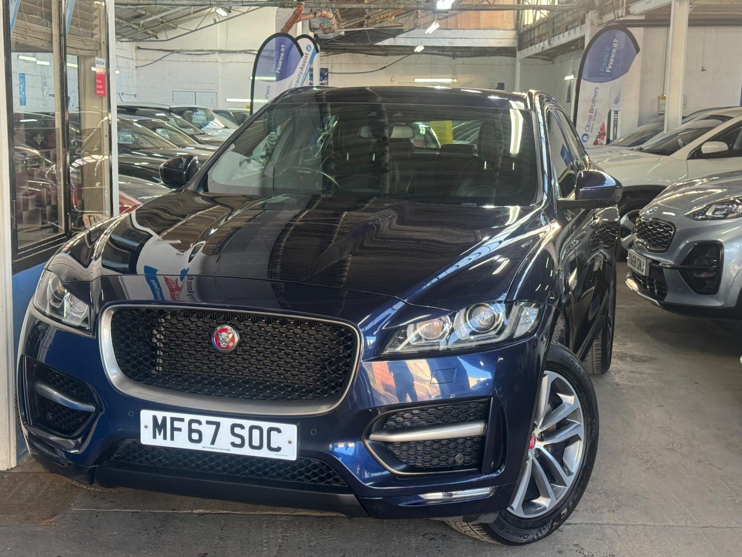Used Jaguar F-Pace 2017 for sale - 77977612: Photo 8