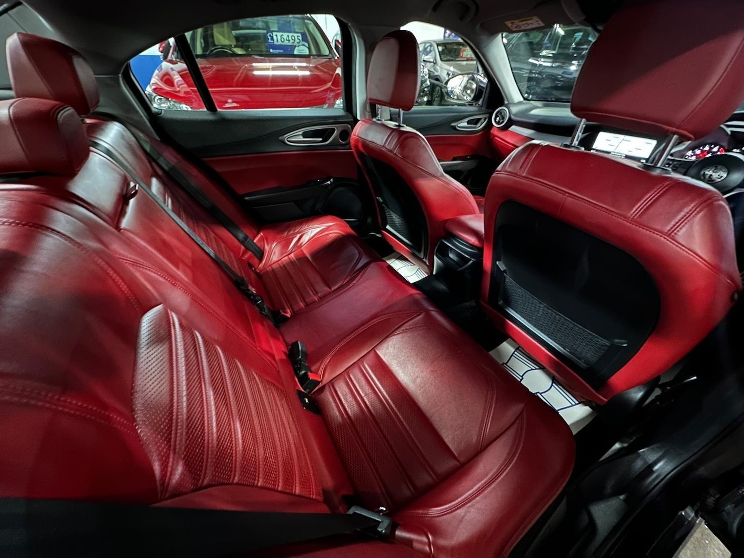 Used Alfa Romeo Giulia 2017 for sale - 76572454: Photo 19