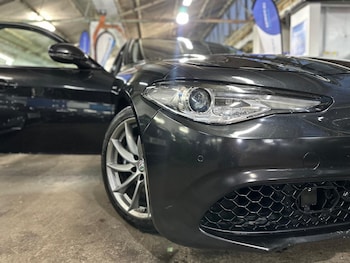 Used Alfa Romeo Giulia 2017 for sale - 76572454: Photo