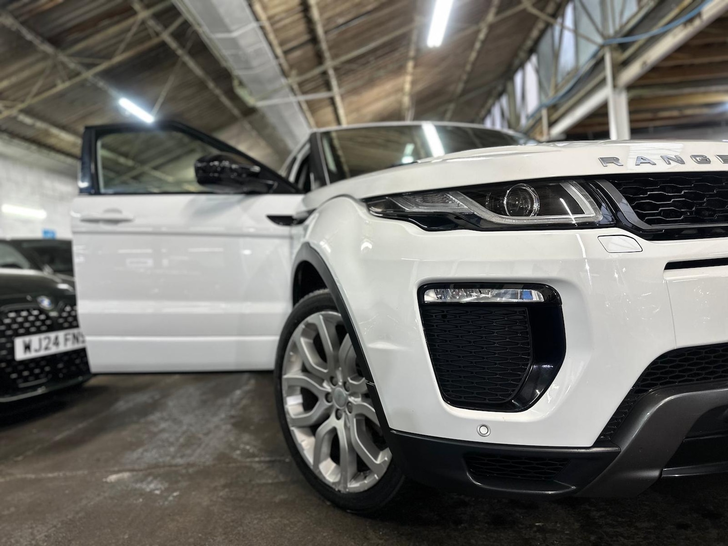 Used Land Rover Range Rover Evoque for sale - 76771837: Photo 3
