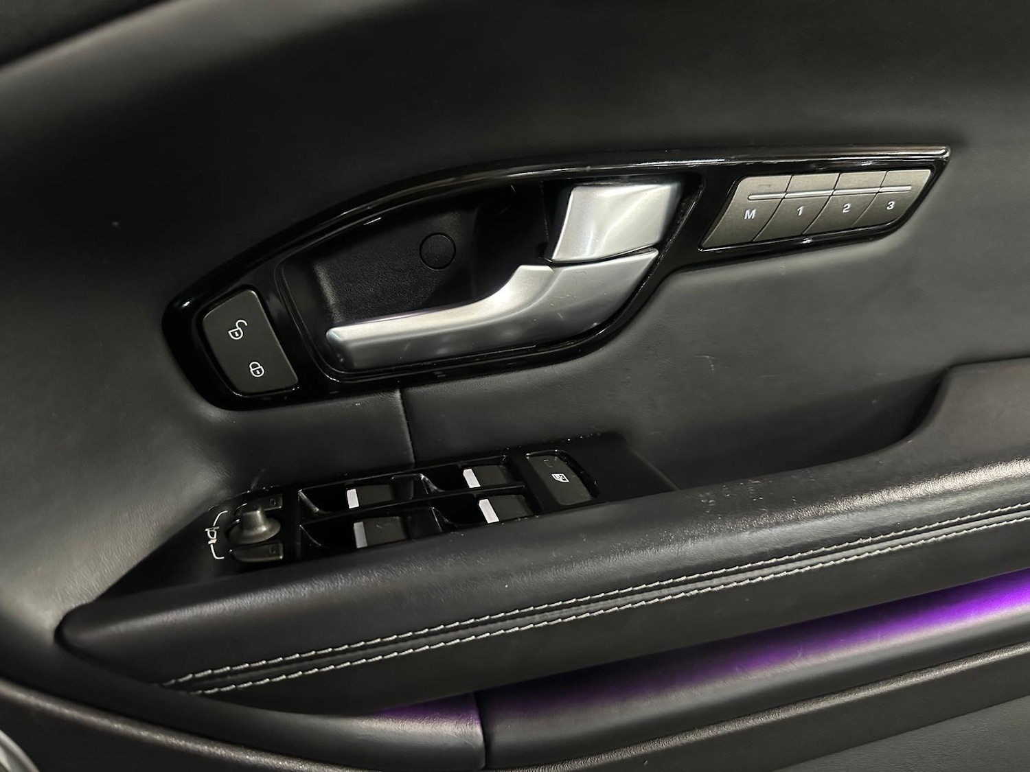 Used Land Rover Range Rover Evoque for sale - 76771837: Photo 37