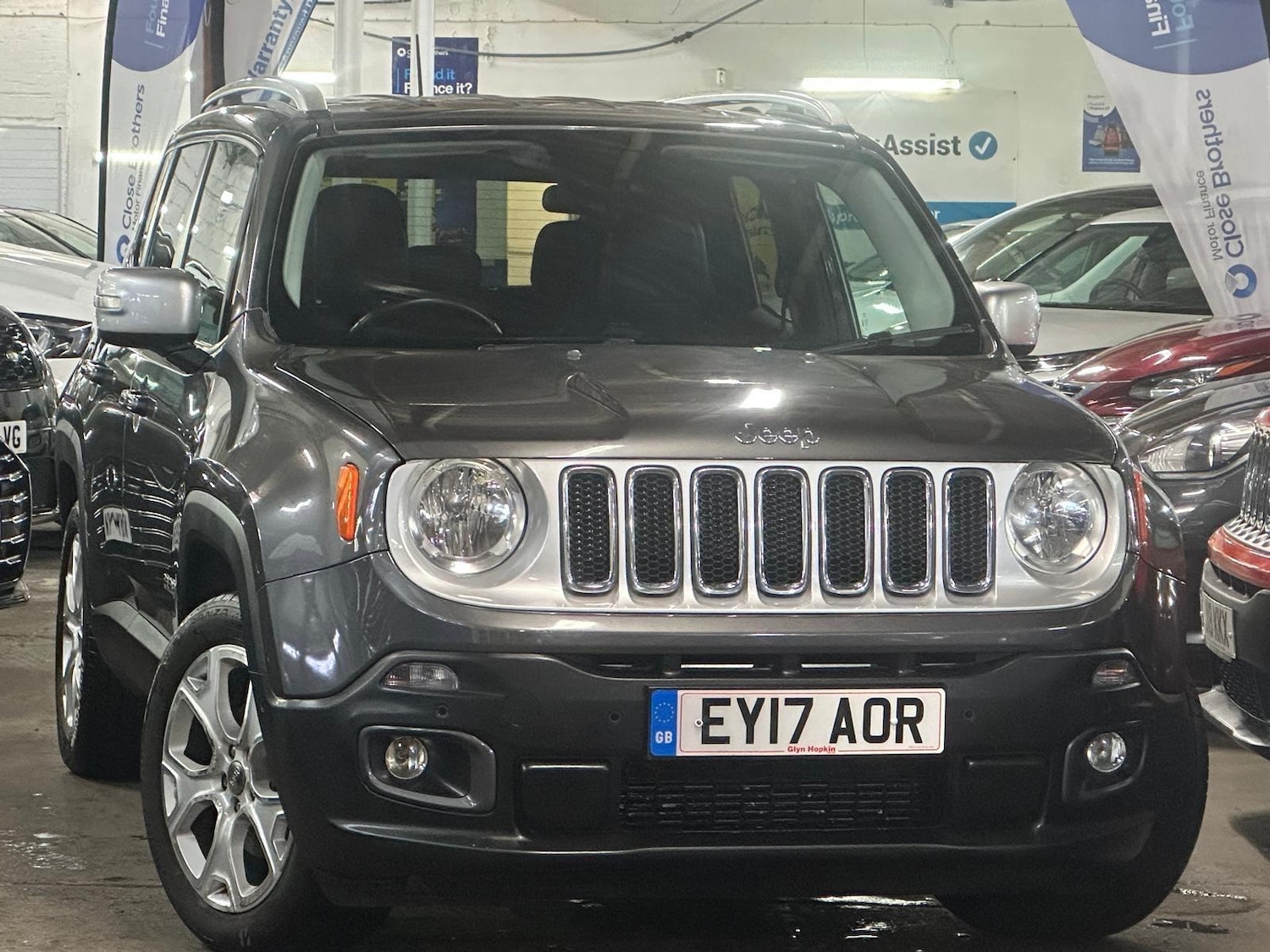 Used Jeep Renegade 2017 for sale - 76743624: Photo 2