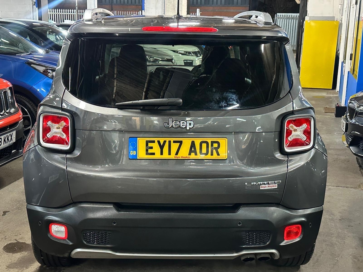 Used Jeep Renegade 2017 for sale - 76743624: Photo 29