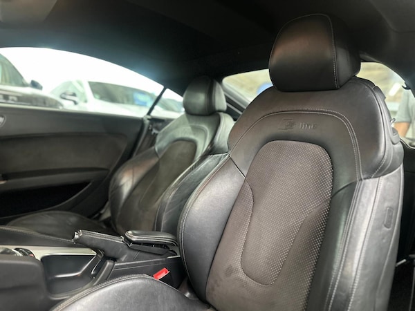 Used Audi TT 2011 for sale - 76136364: Photo 15