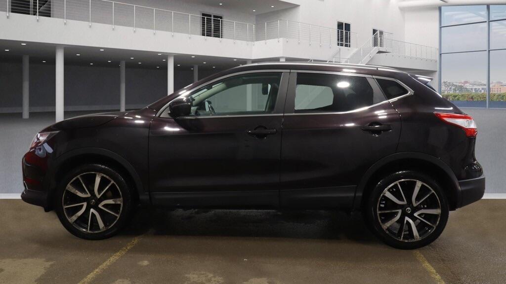 Used Nissan Qashqai 2016 for sale - 77468912: Photo 12
