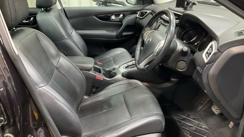 Used Nissan Qashqai 2016 for sale - 77468912: Photo 15