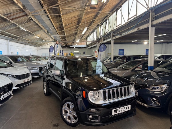 Used Jeep Renegade 2017 for sale - 76175274: Photo 2