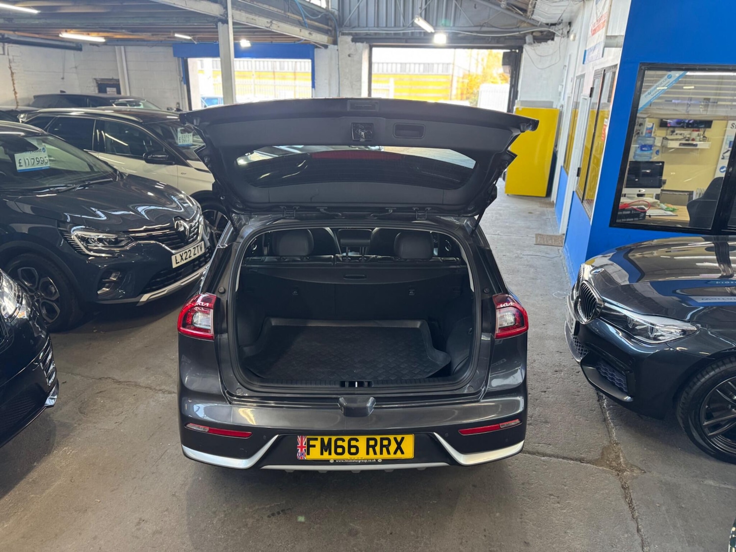 Used Kia Niro 2017 for sale - 76991928: Photo 38